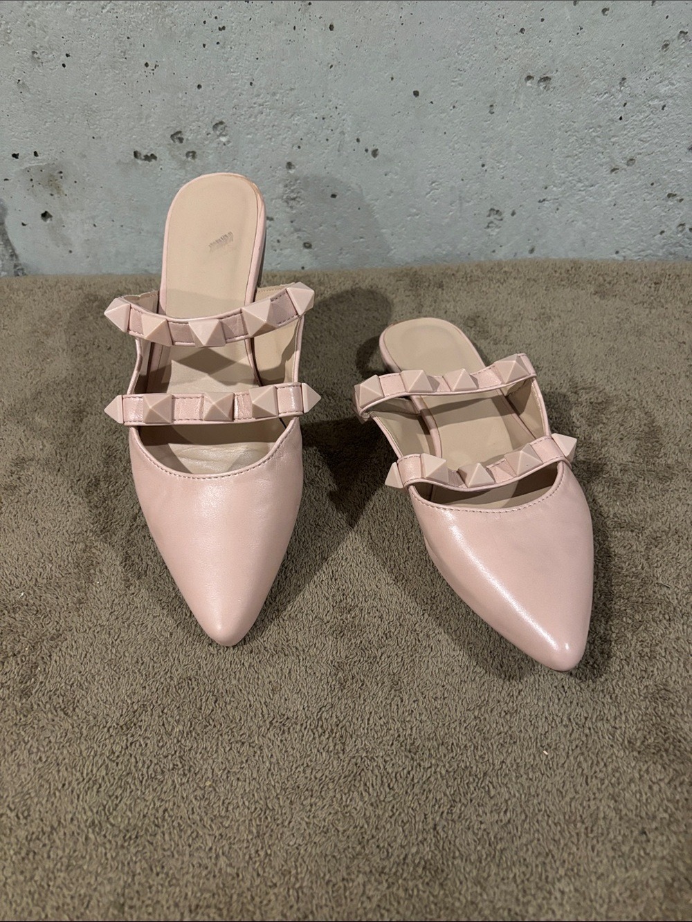 ShuShop Pink Stud-Trim Pointed Toe Mule Flats - Size 6.5